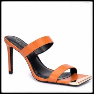 NWT Torgeis Antilles Women's Orange Sandals Square Toe Size 6.5